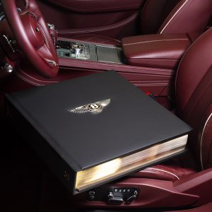 К столетнему юбилею Bentley Motors выпущены три шикарных версии книги Bentley Centenary