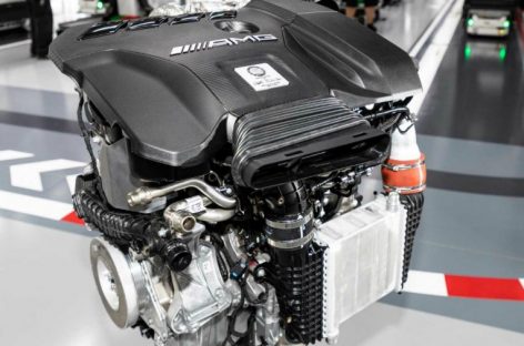 Самый мощный четырехцилиндровый мотор в мире представила компания Mercedes-AMG