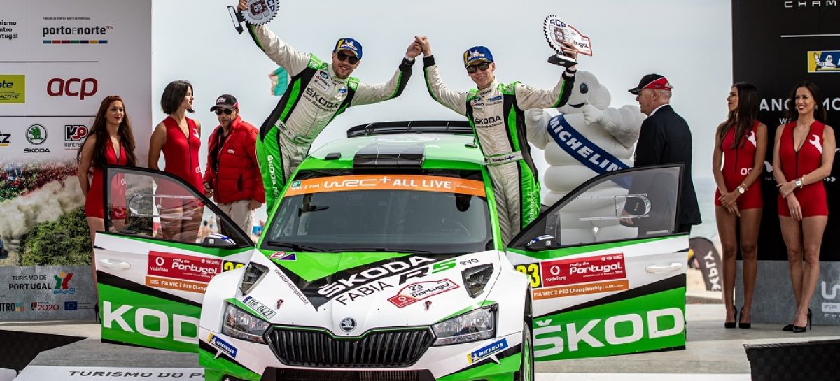 Экипаж Škoda во главе с Калле Рованпера выигрывает гонку в зачете WRC 2 Pro