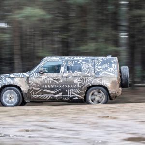 Компания Jaguar Land Rover представляет прототип Defender  на Фестивале скорости в Гудвуде