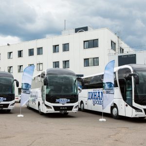 ХК «Динамо» Москва торжественно передали три новых автобуса MAN Lion`s Coach