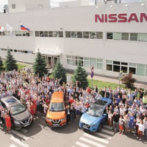 Nissan отмечает 10-летний юбилей производства автомобилей на питерском заводе