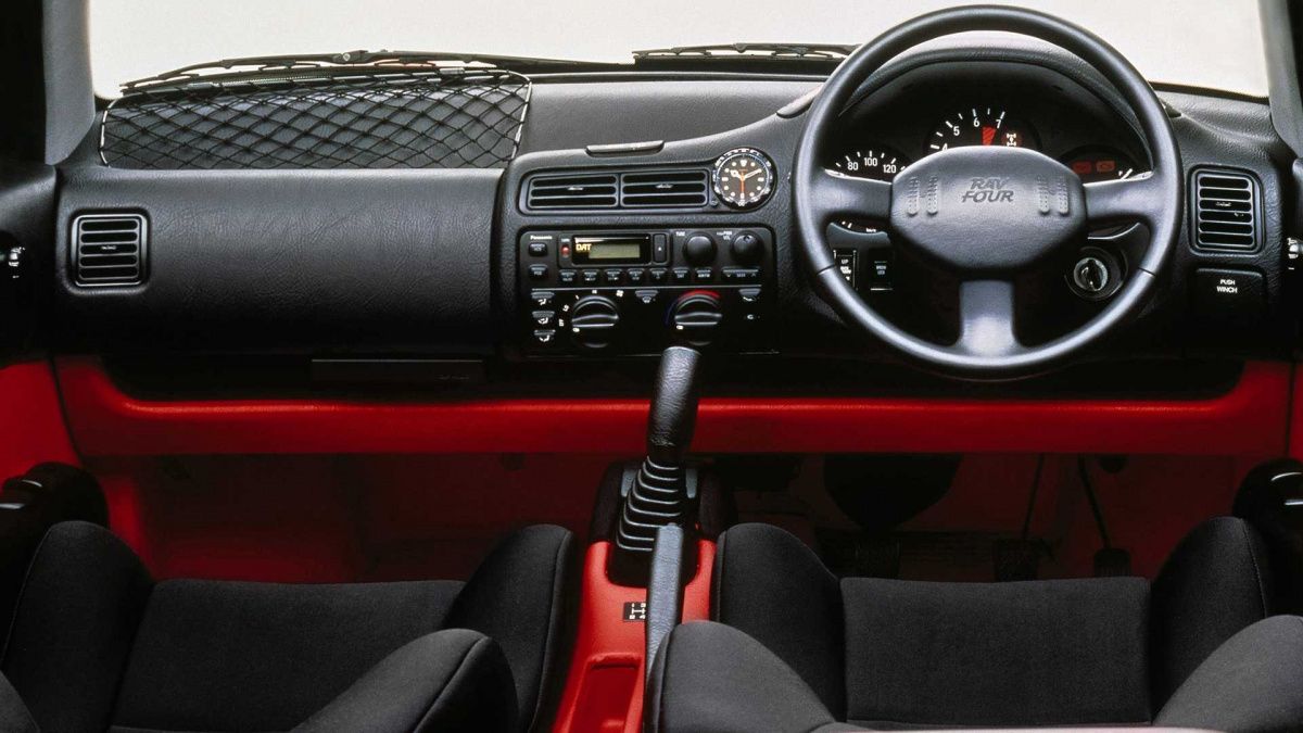 Toyota RAV4 1989 5