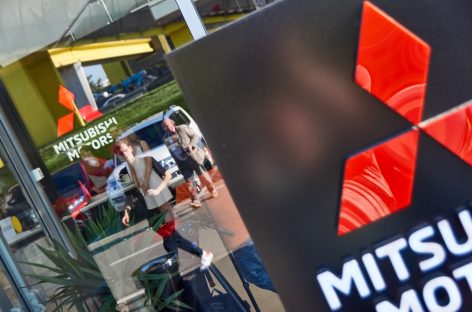 Виталик угрожает российскому офису Mitsubishi