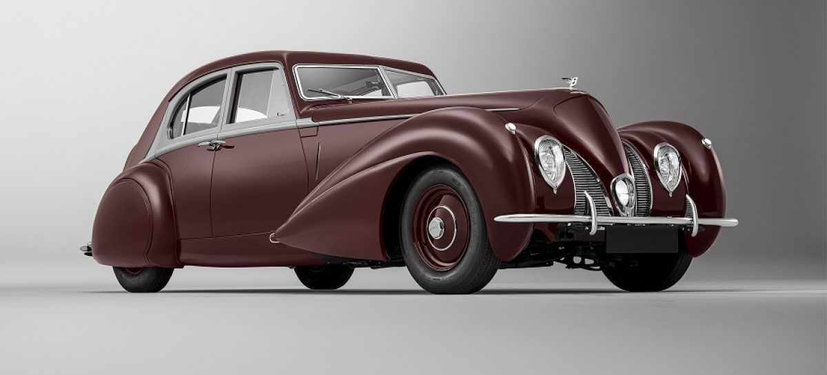 Mulliner восстанавливает культовый Bentley Corniche