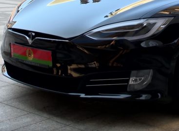 Александр Лукашенко приедет на презентацию белорусского электромобиля на Tesla