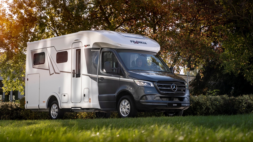 Выставка Mercedes-Benz «Умные переоборудованные решения 2019»