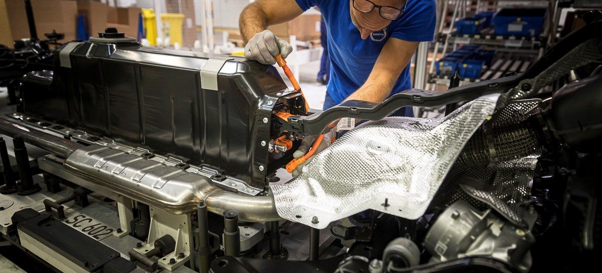 Компания Volvo планирует сократить выбросы углерода на 40%