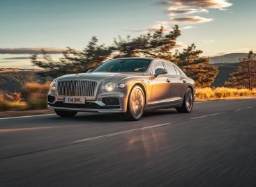 Bentley объявляет о начале производства нового Flying Spur