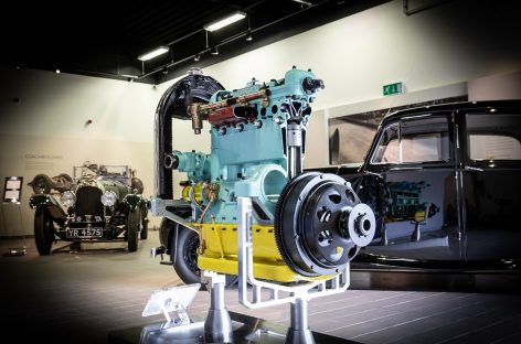 Двигатель №212 детально отреставрирован в год столетия бренда Bentley