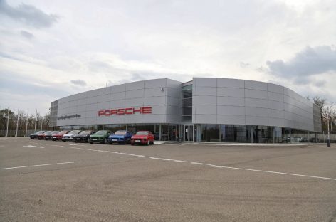 Porsche открыл еще один дилерский центр в Ставропольском крае