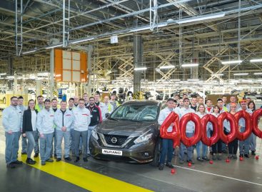 С конвейера завода Nissan сошел 400-тысячный автомобиль