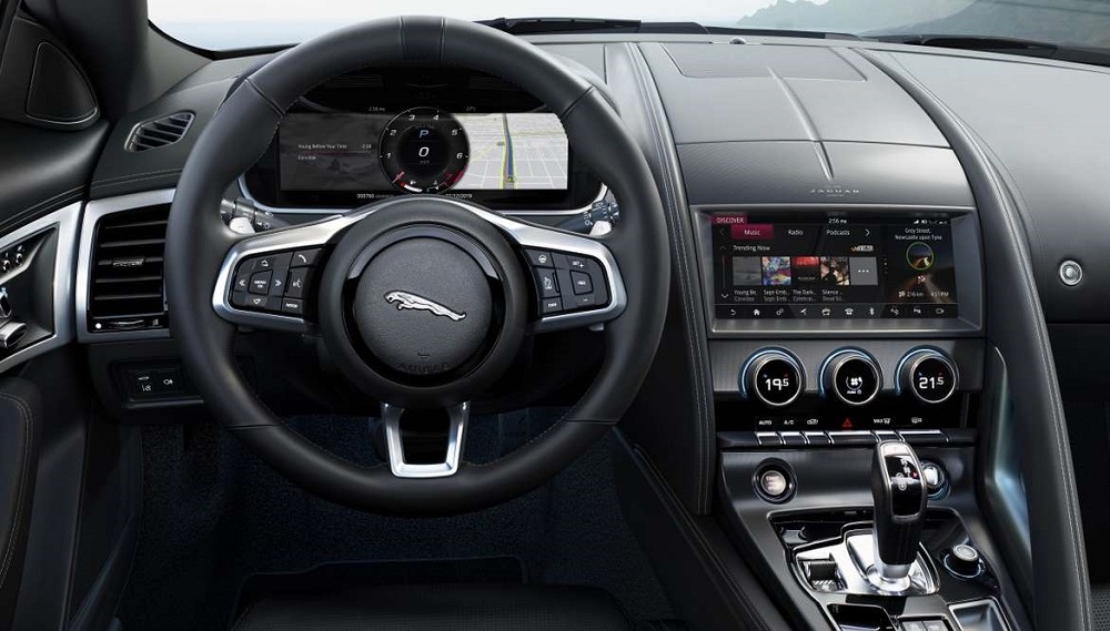 Jaguar Land Rover анонсирует цены на новый Jaguar F-type