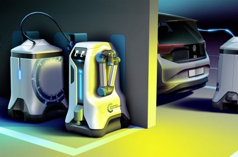 Volkswagen показал робота для зарядки электромобилей