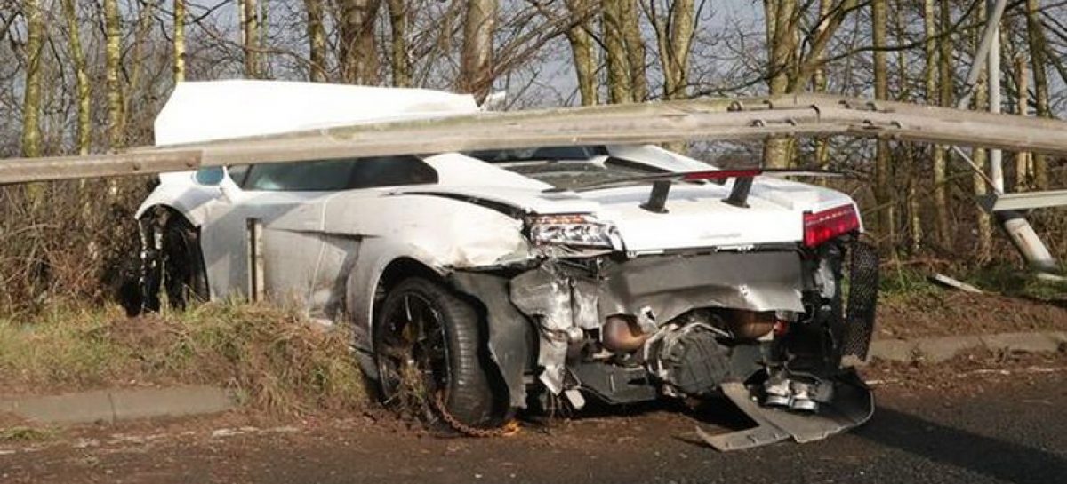 Вратарь “Манчестер Юнайтед” разбил Lamborghini за 220.000 долларов