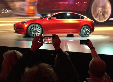 Tesla стала самым дорогим автопроизводителем США