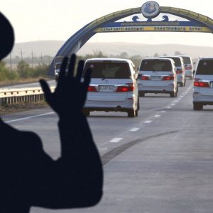 Иностранные автомобили находящиеся в Казахстане больше года выходят за рамки закона