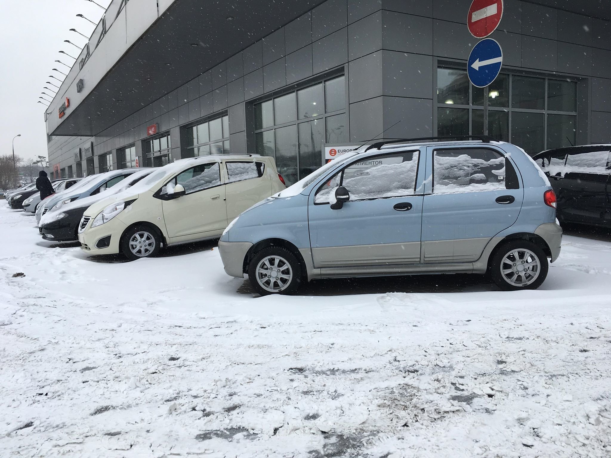 В России нашли новые машины за 349 тысяч рублей