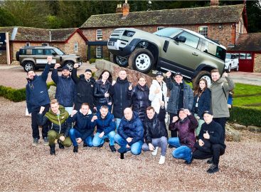 Jaguar Land Rover объявляет победителей конкурса «Продавец года 2019»