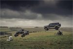 Новый Land Rover Defender в фильме «Не время умирать»