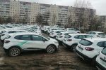 Сотни машин каршеринга перегнали в Петербург из Москвы из-за запрета