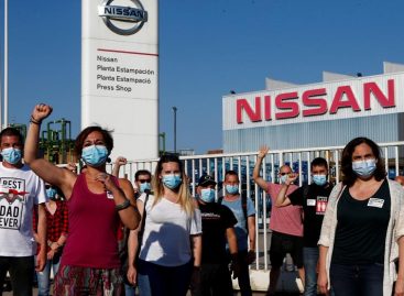 Сотрудники Nissan в Барселоне проводят протесты из-за закрытия предприятия