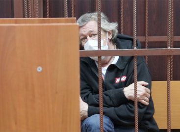 Прокурор потребовал забрать дело Ефремова из окружного УВД