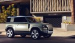 Новые автомобили Land Rover Defender теперь и в России