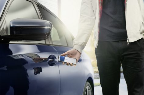 BMW первым в мире представил Digital Key для iPhone