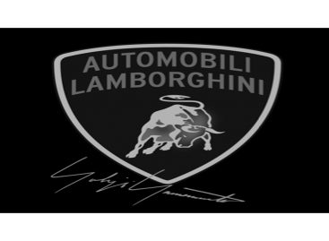 Lamborghini представит революционную коллаборацию с брендом Yohji Yamamoto