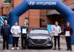 Студенты-автомеханики получили от Hyundai Motor новенький Solaris и стипендии