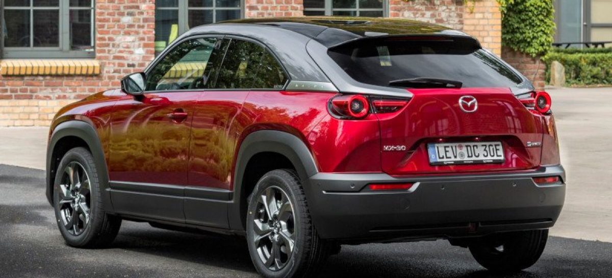 Mazda запустила продажи нового субкомпактного кроссовера