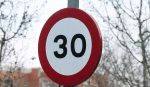 В Испании ограничат скорость до 30 км/ч на дорогах с одной полосой движения в каждом направлении