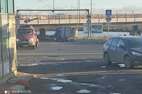 «Мост глупости» в Петербурге «поймал» уже больше 190 грузовиков