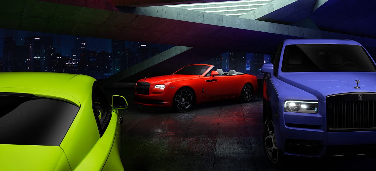 Rolls-Royce озаряет линейку Black Badge огнями “неоновых ночей”