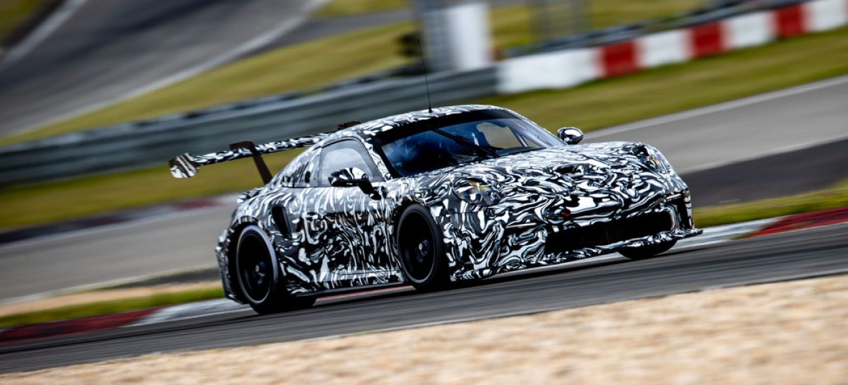 Новый кубковый болид Porsche готовится к старту