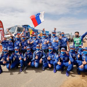 КАМАЗ-мастер завоевал 3 первых места в грузовой категории ралли "Дакар-2021"