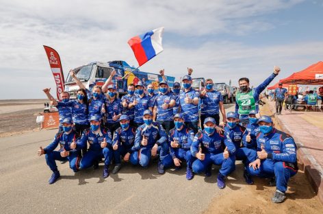 КАМАЗ-мастер завоевал 3 первых места в грузовой категории ралли “Дакар-2021”