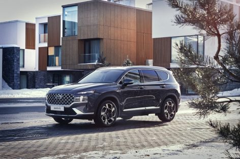 Хендэ Мотор СНГ представляет обновленный кроссовер Hyundai Santa Fe