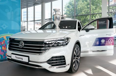 Volkswagen сопровождает Трофи-тур EURO 2020 в Санкт-Петербурге