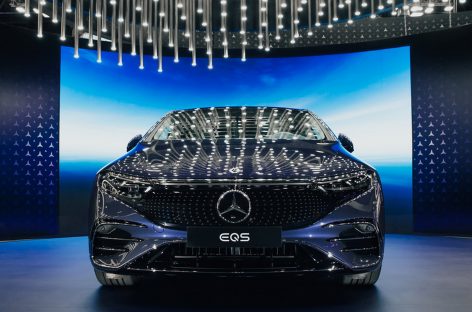 Mercedes-Maybach S-Класса был представлен на экономическом форуме