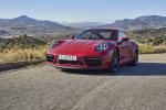 Новое поколение Porsche 911 GTS