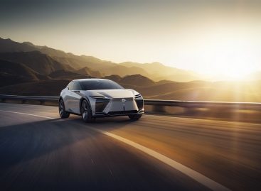 Дизайнеры создали виртуальный интерьер Lexus LF-Z Electrified