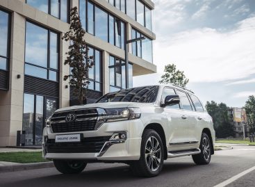 Автолюбители мечтают о Toyota: бренд в шестой раз стал самым желанным в России