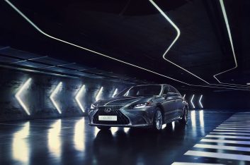 Lexus объявил старт продаж обновлённого бизнес-седана Lexus ES