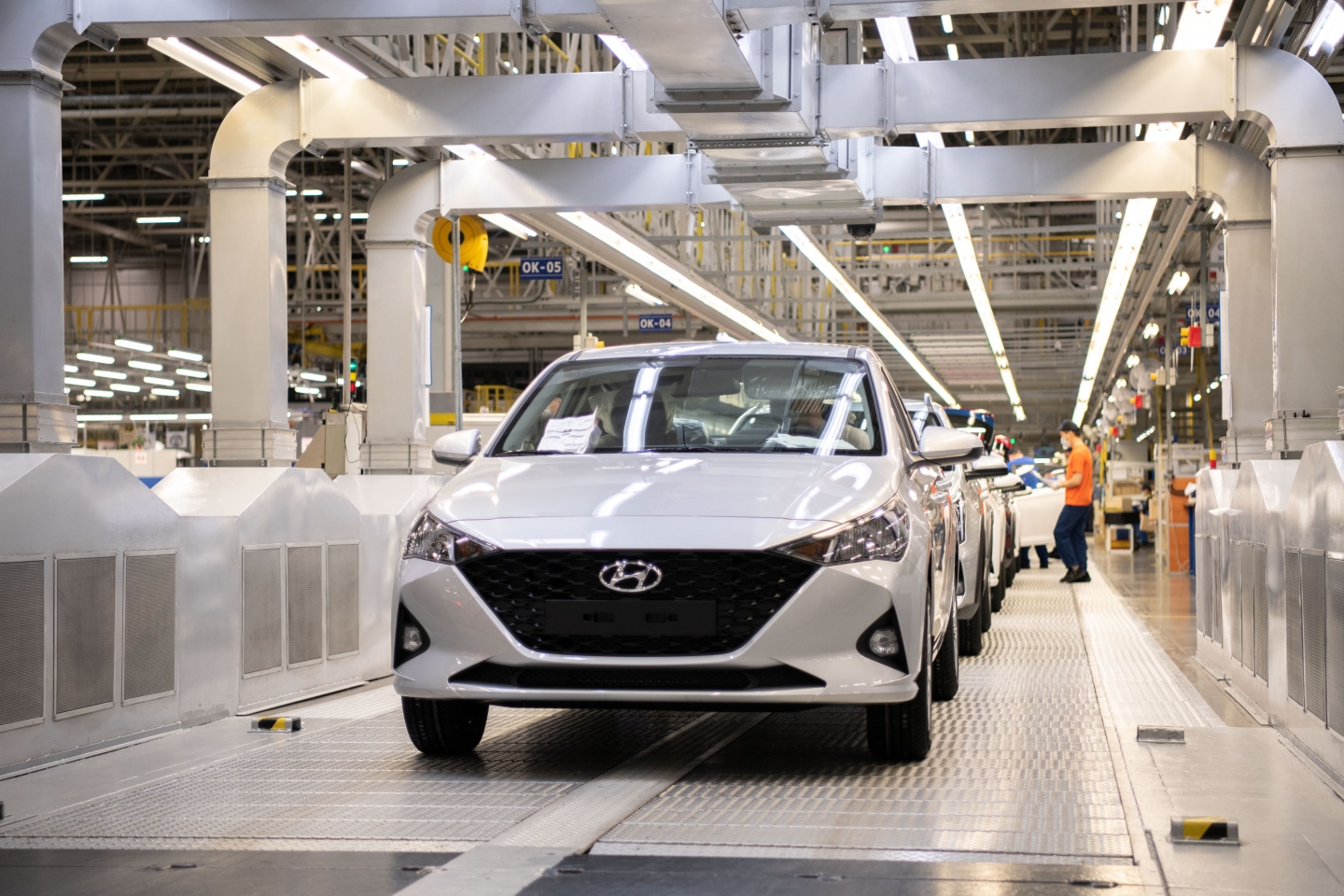 Автомобиль Hyundai на заводе