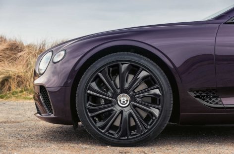 Bentley представляет GT Mulliner Blackline