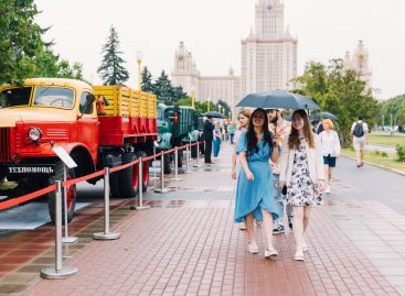 30 тысяч человек посетили фестиваль «Ретрорейс» Музея Транспорта Москвы в День Московского транспорта