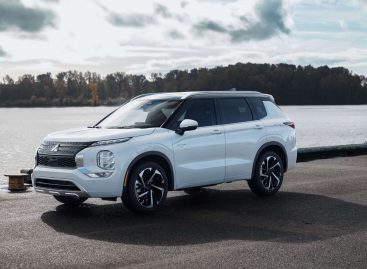 Mitsubishi Motors объявляет о старте продаж нового Outlander PHEV в Северной Америке