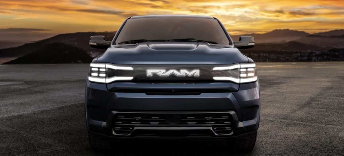 Полностью электрический Ram 1500 REV